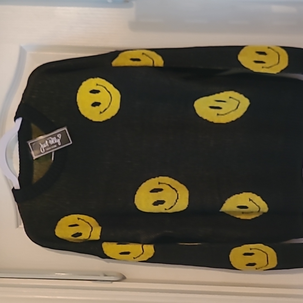 JUST POLLY NEW YORK BLACK YELLOW SMILE FACE DESIGN